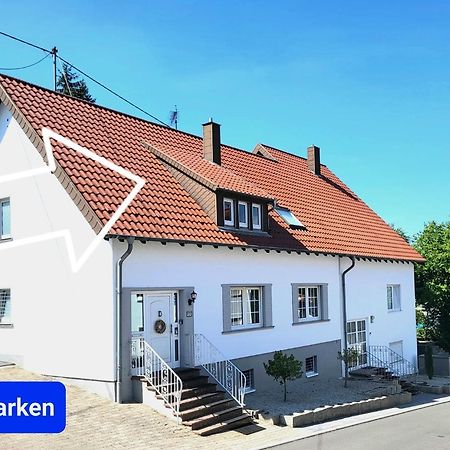 Schicke Komfortwohnung Zum Wohlfuehlen Merchweiler Exteriör bild